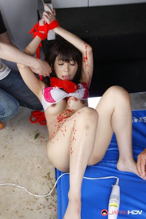 Japan HDV are excited to present you with a xxx picture gallery showcasing Maho Sawai in scene with inserting a toy in pussy