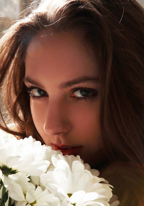 Met Art offers a xxx picture gallery with Valery Leche exhibit amazing form