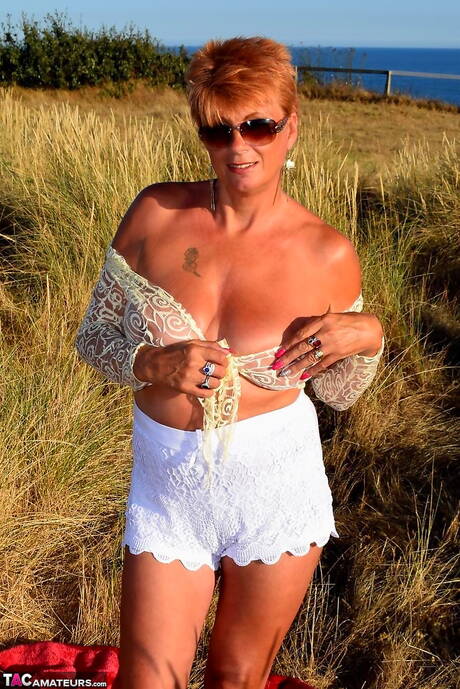 TAC Amateurs are pleased to offer you xxx photos featuring Dimonty xxx gallery 272685